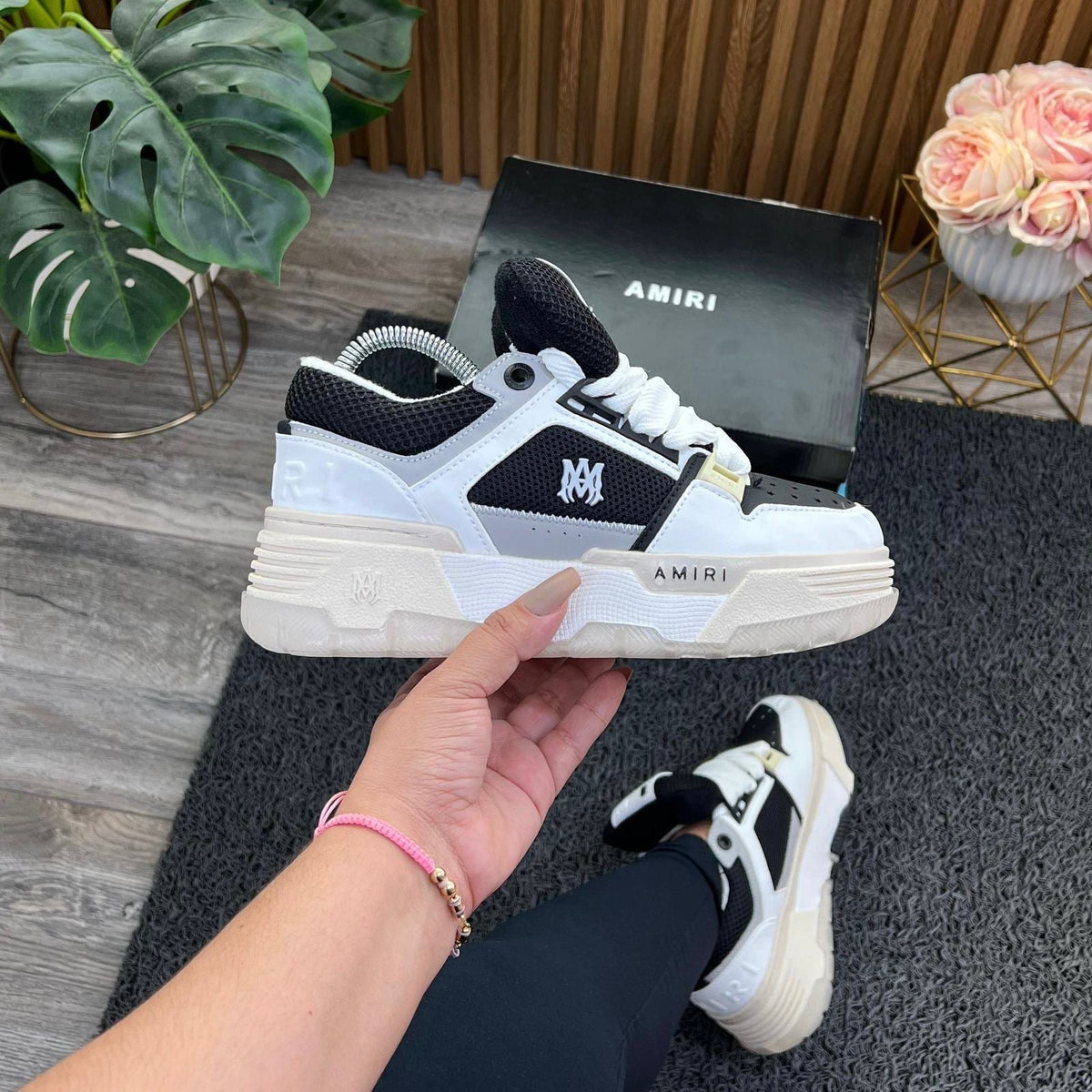 Amiri Blanco – Negro