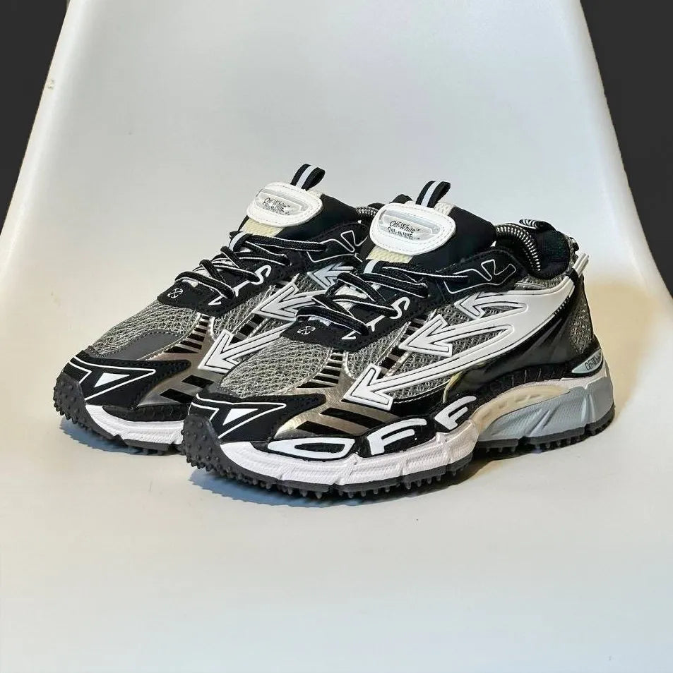 Off – White Ber Negro