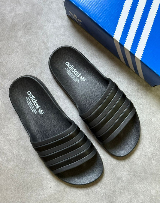 CHANCLAS ADIDAS ADILETTE NEGRAS