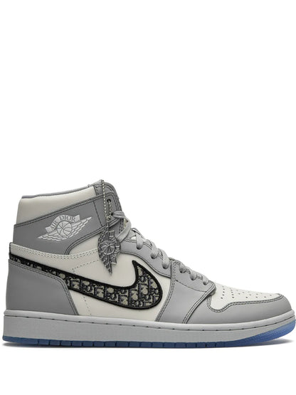 Jordan Retro 1 High Dior