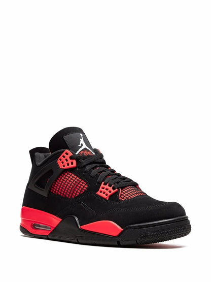 Jordan Retro 4 Bred – Negro / Rojo