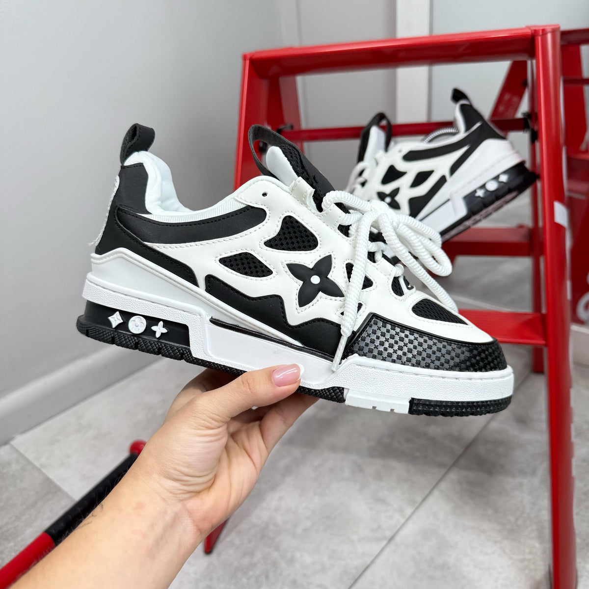 Louis Vuitton Skate Negro – Blanco