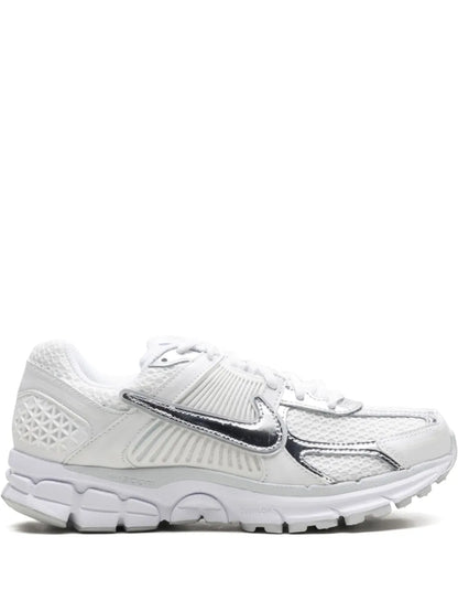 Nike Zoom Vomero 5 – Blanco Plateado