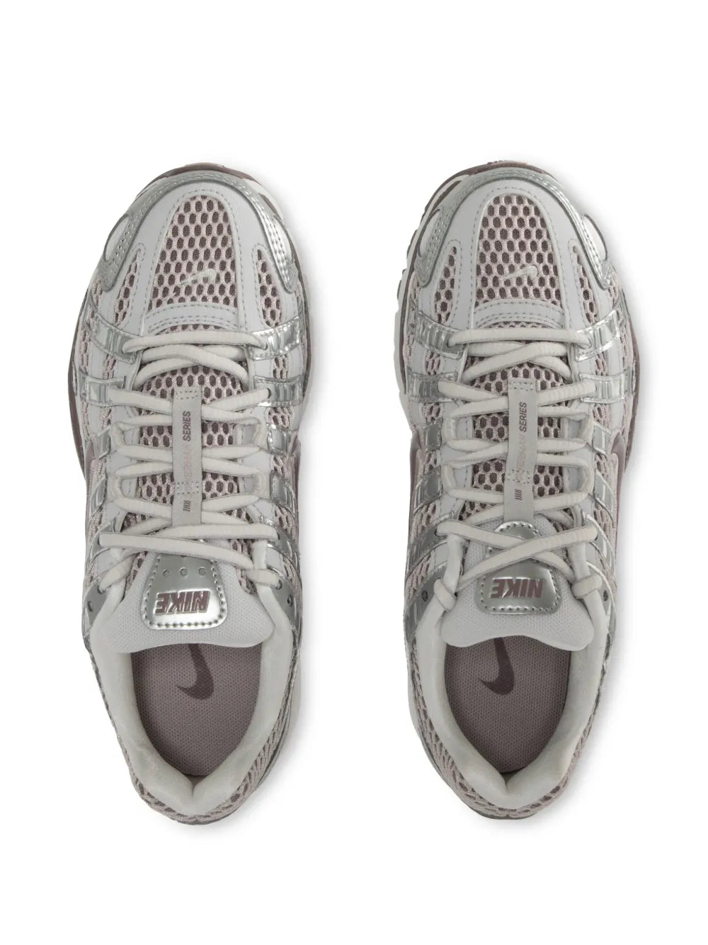 Nike P6000 – Blanco / Plateado / Violeta
