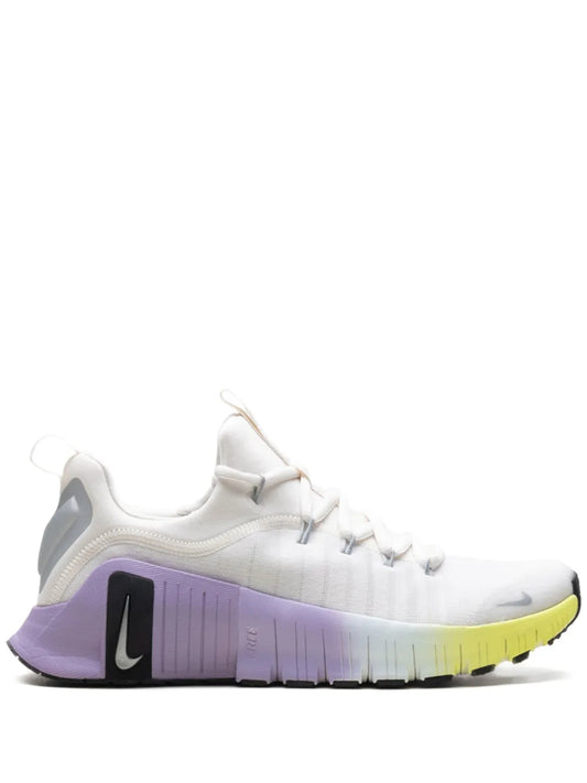 Nike Free Metcon 6 – Blanco / Morado