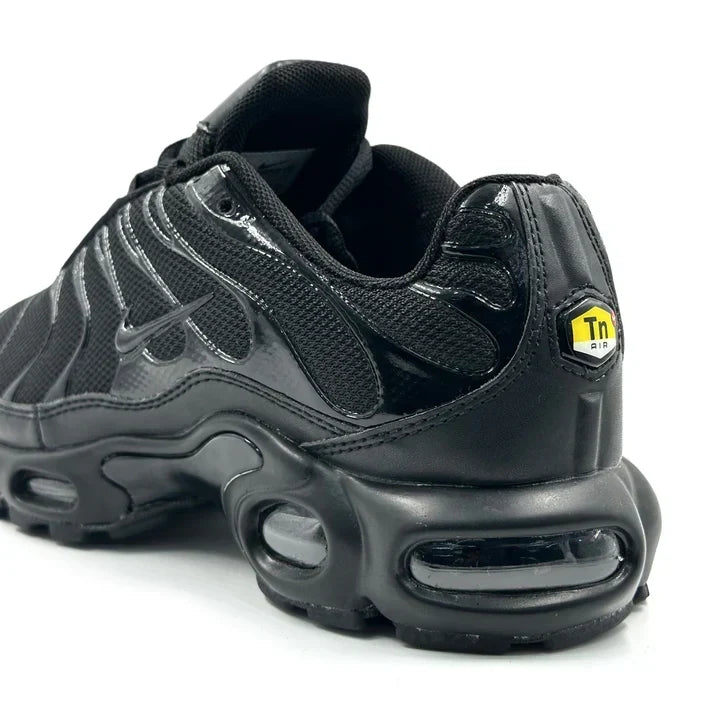 Nike TN – Negro