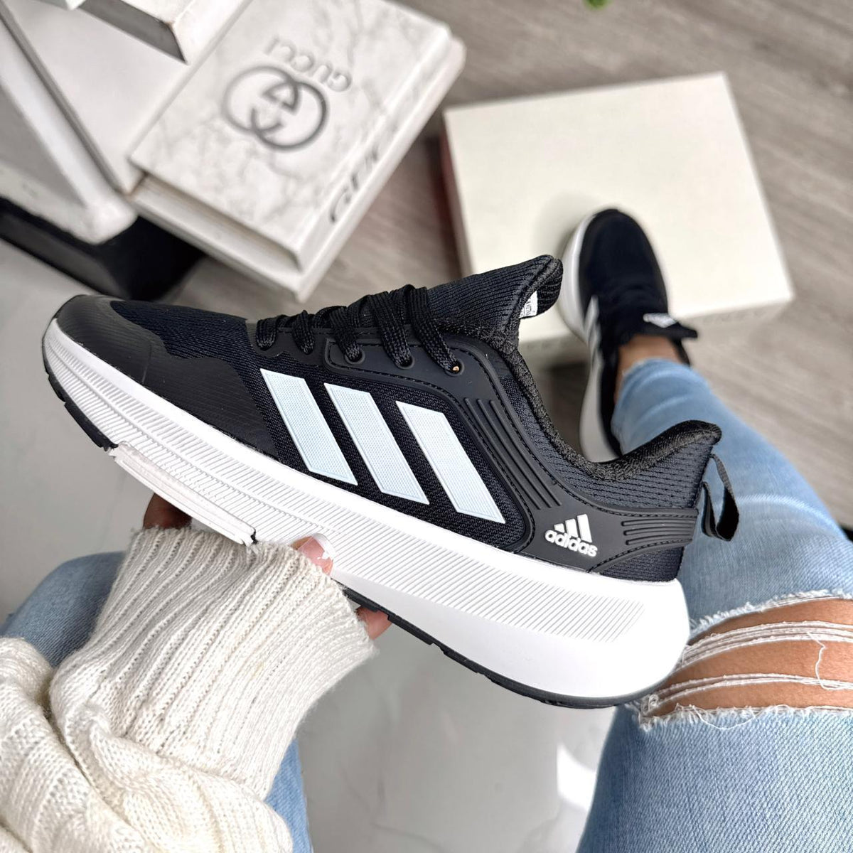 Adidas Bounce Negro – Blanco