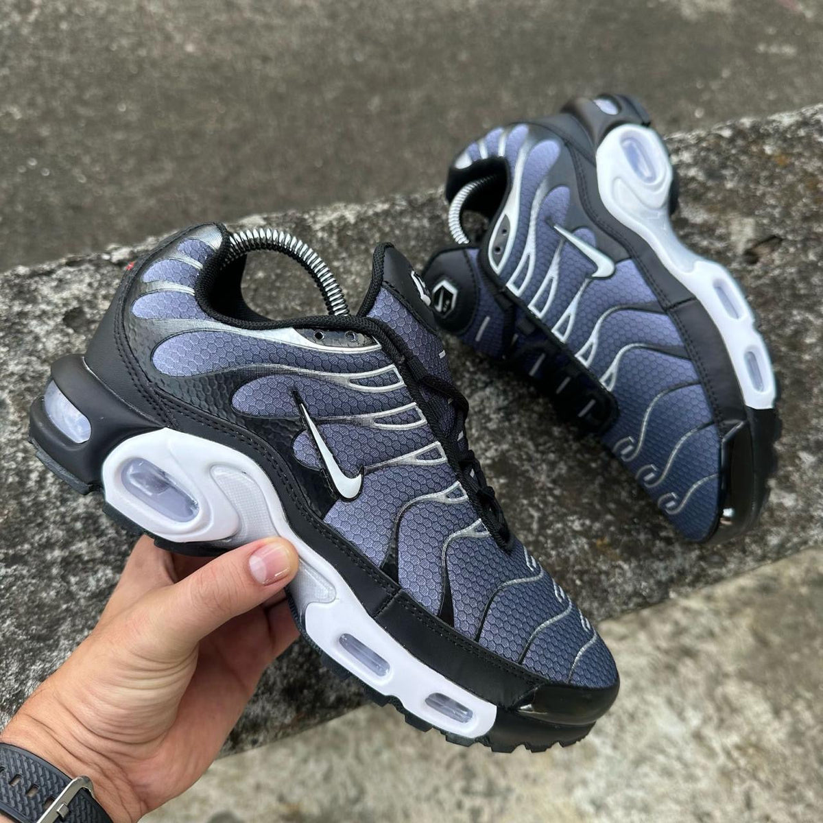Nike TN Negro – Blanco
