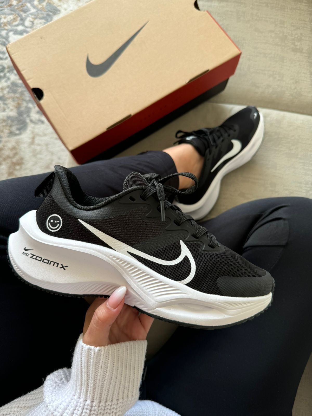 Nike Zoom Carita Negro – Blanco