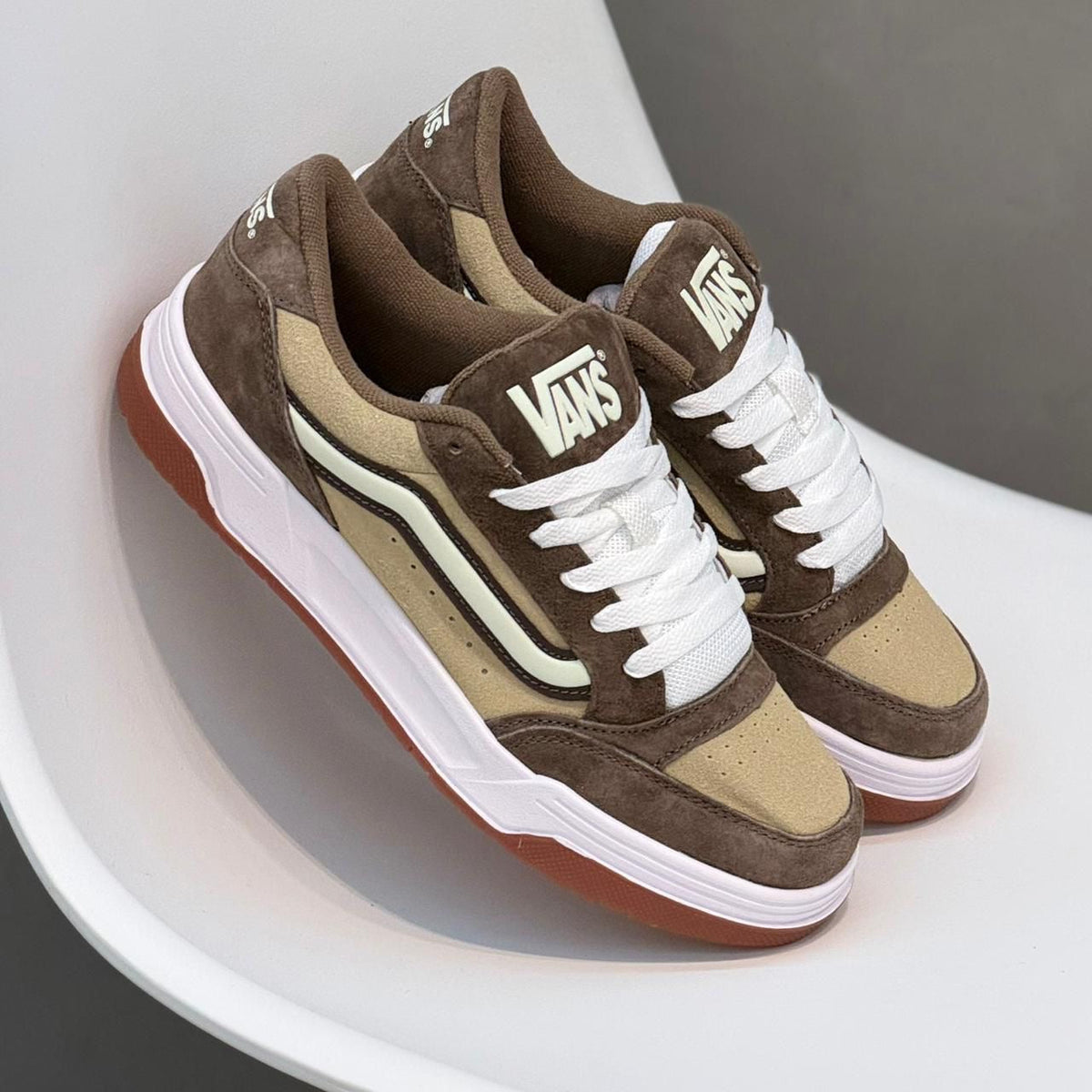 Vans Hylane – Cafe
