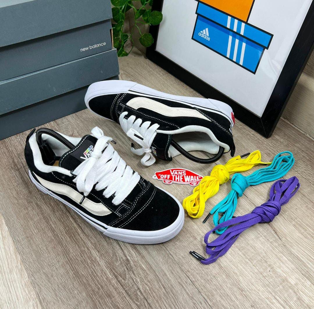 Vans Negra – Colores