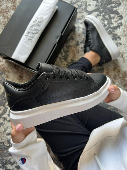Alexander McQueen Negro – Blanco
