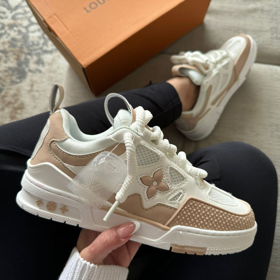 Louis Vuitton Skate Beige – Blanco