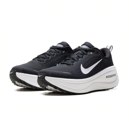 Nike Vomero Plus – Negro Blanco