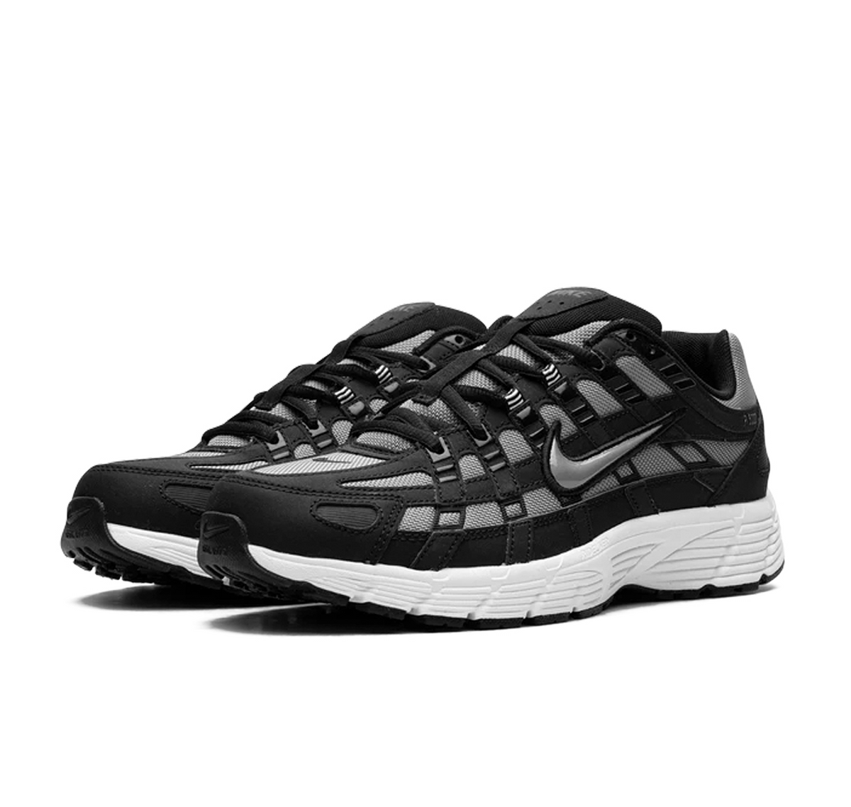 Nike P6000 – Negro Gris