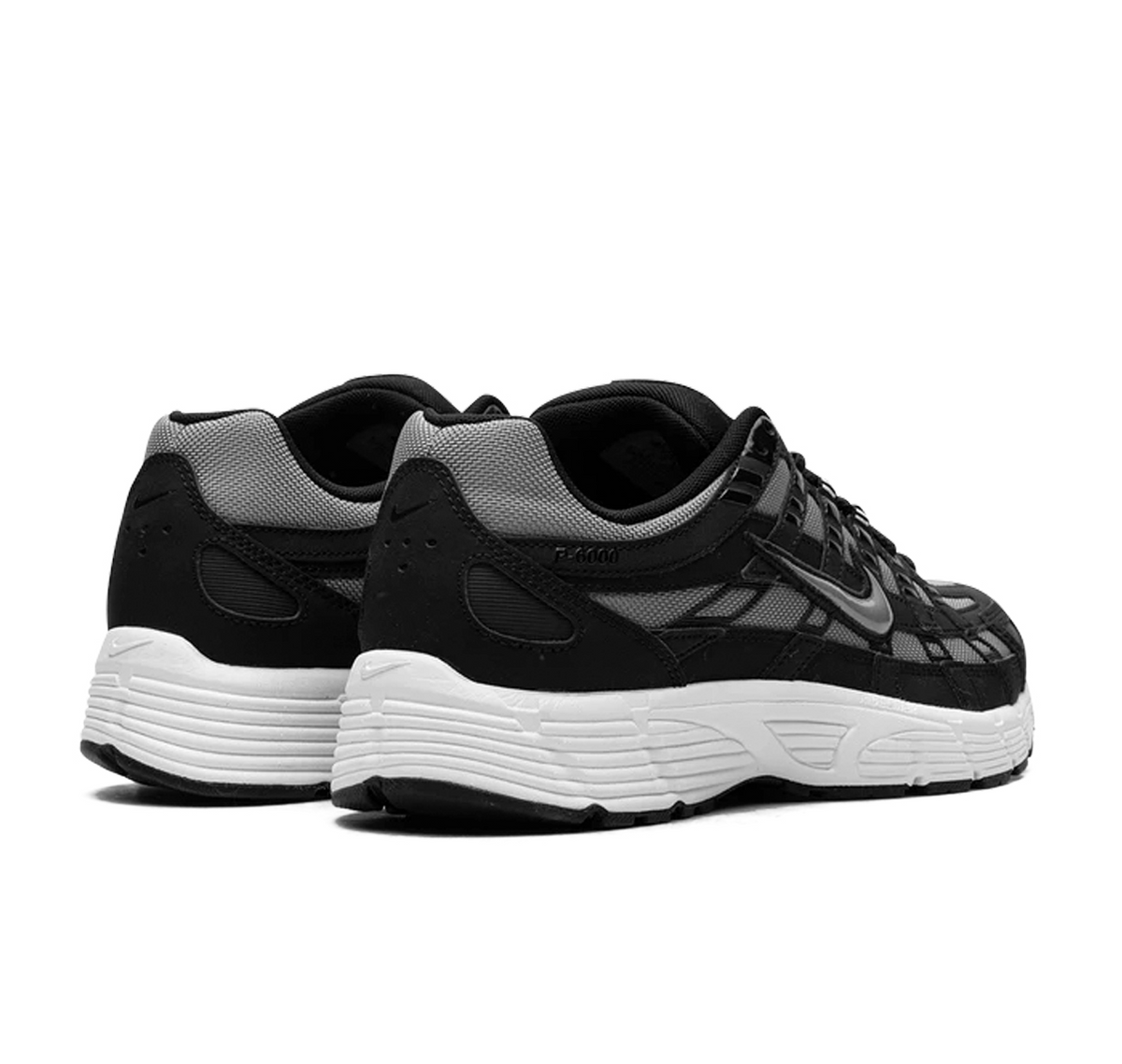 Nike P6000 – Negro Gris