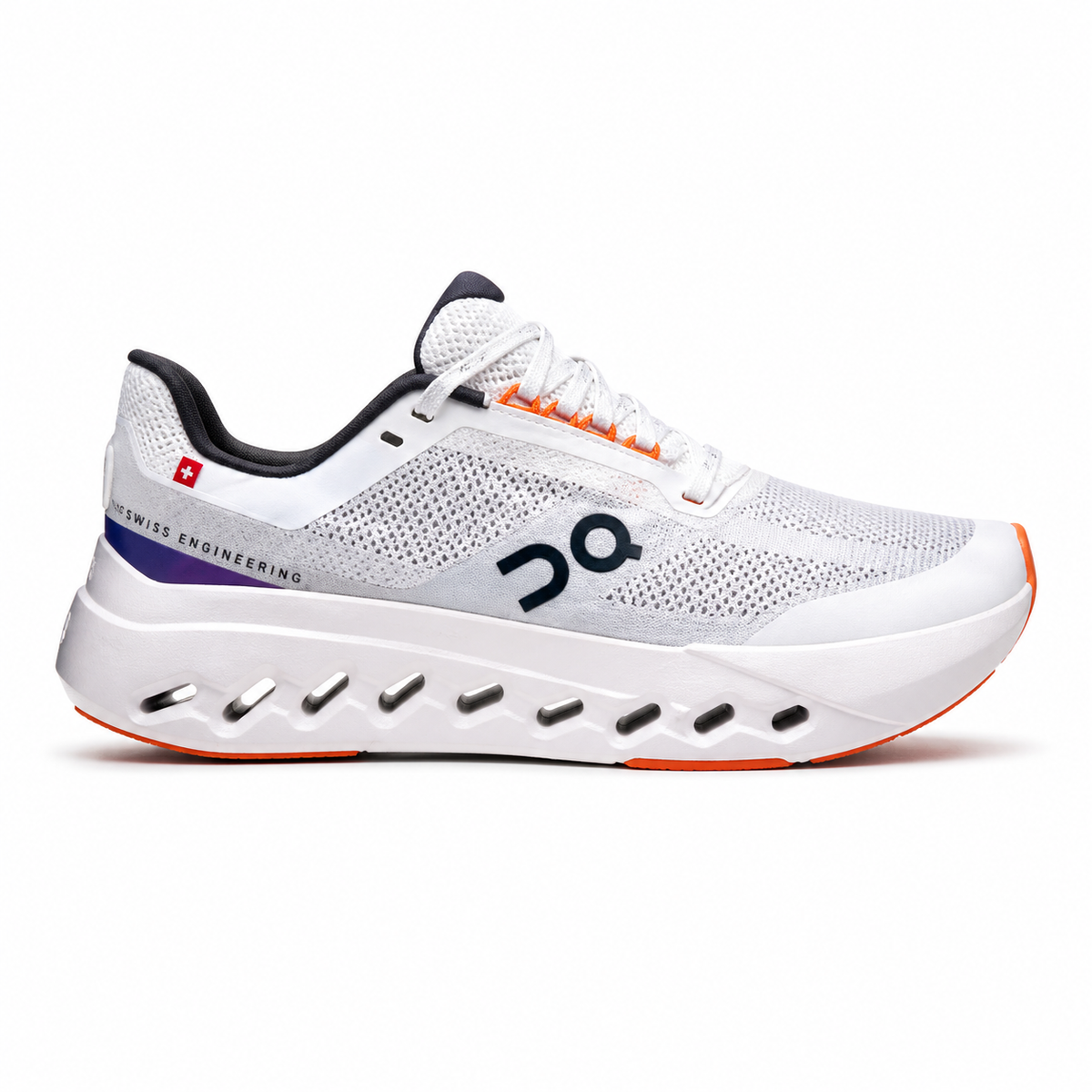 On Cloudsurfer – Blanco / Naranja