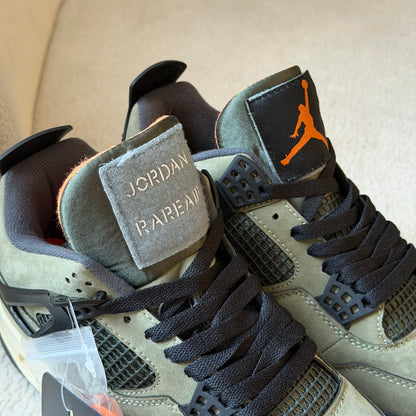 Jordan Retro 4 X Undefeated