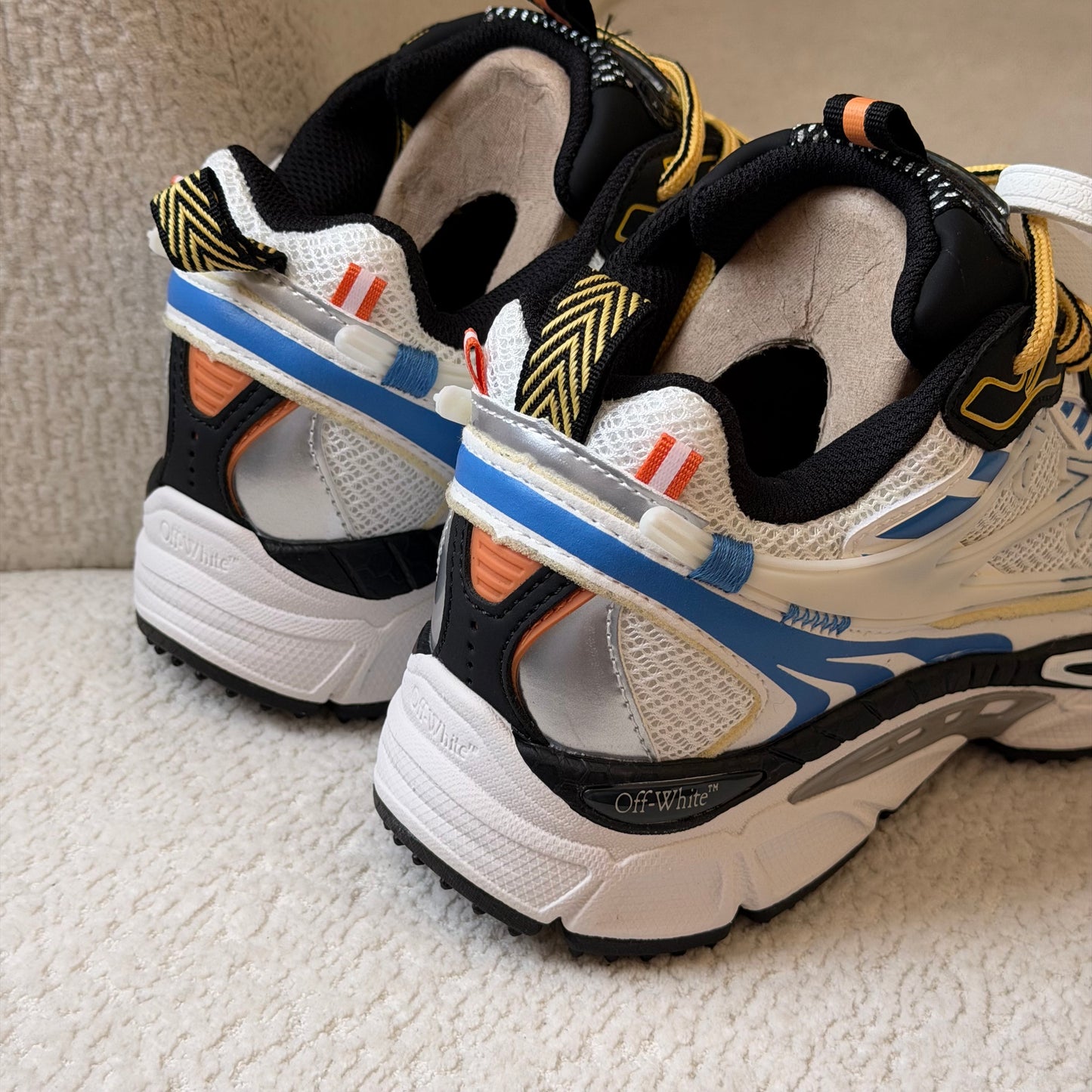 Off White Be Right