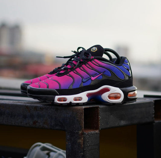 Nike TN – Negro Barcelona