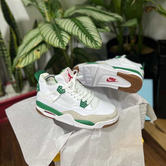 Jordan Retro 4 Blanco – Verde