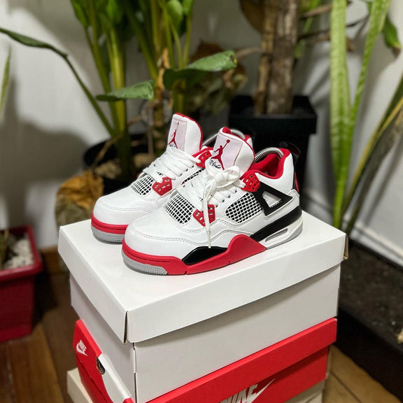 Jordan Retro 4 Blanco – Rojo