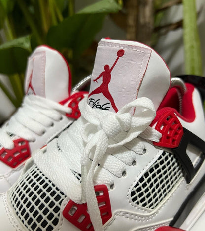 Jordan Retro 4 Blanco – Rojo