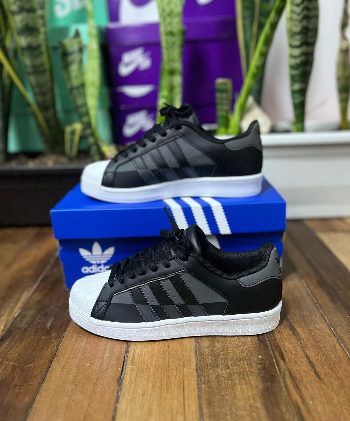 Adidas Super Star Negro – Gris
