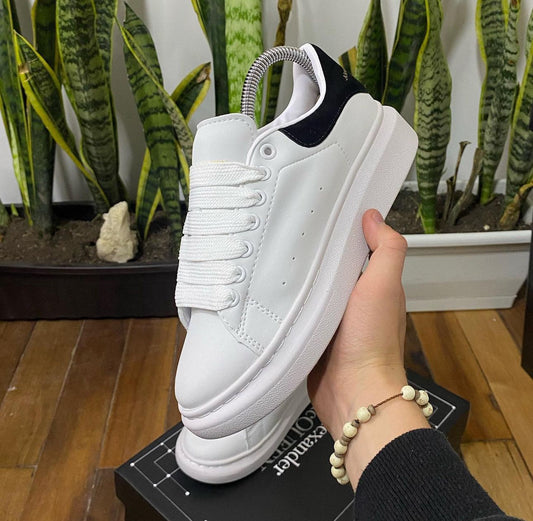 Alexander McQueen – Blanco