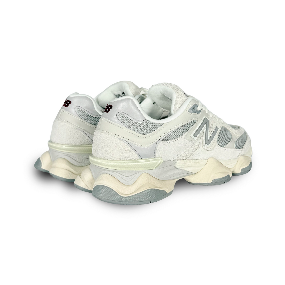 New Balance 9060 – Gris Claro