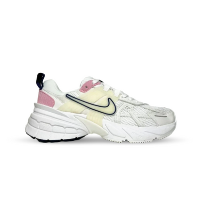 Nike V2K Run – Blanco / Rosado