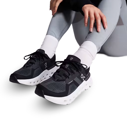 On Cloud Runner 2 – Negro / Blanco