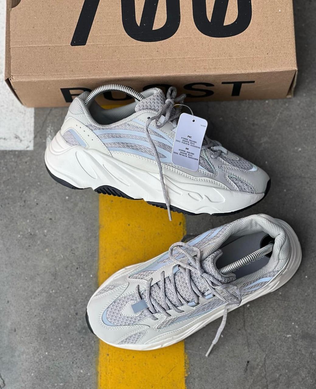 Adidas Yeezy 700 V2 Static