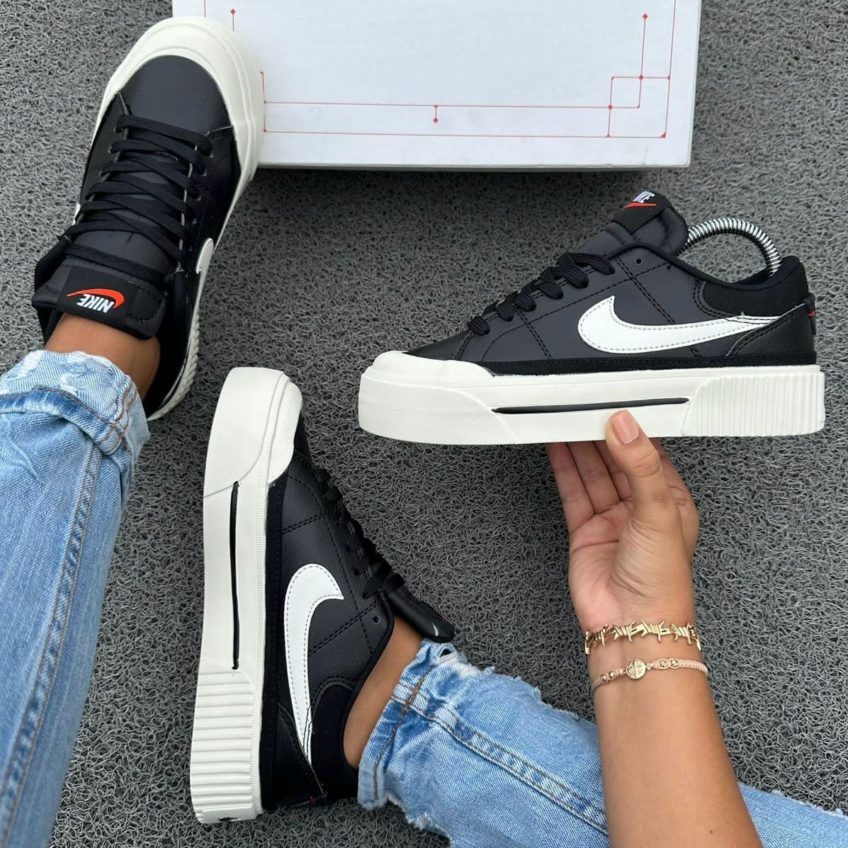 Nike Legacy Lift Court – Negro Blanco