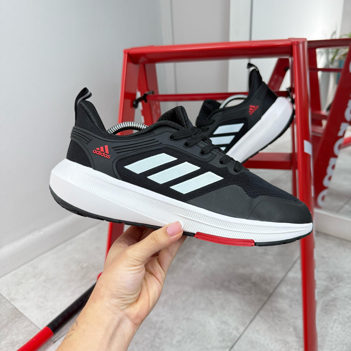 Adidas Bounce Negro – Rojo